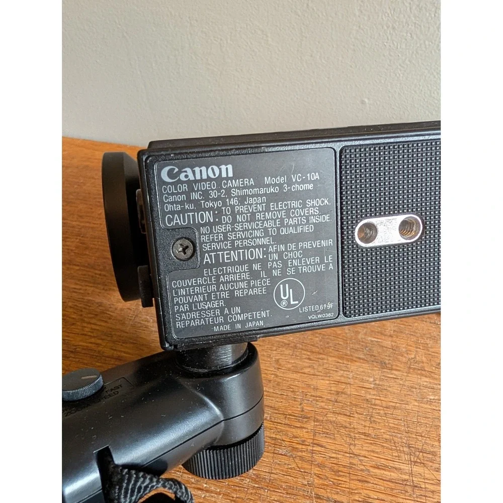 Vintage Canon VC-10 Color Video Camera AF Zoom Lens 11-70mm 1:1.4 UNTESTED